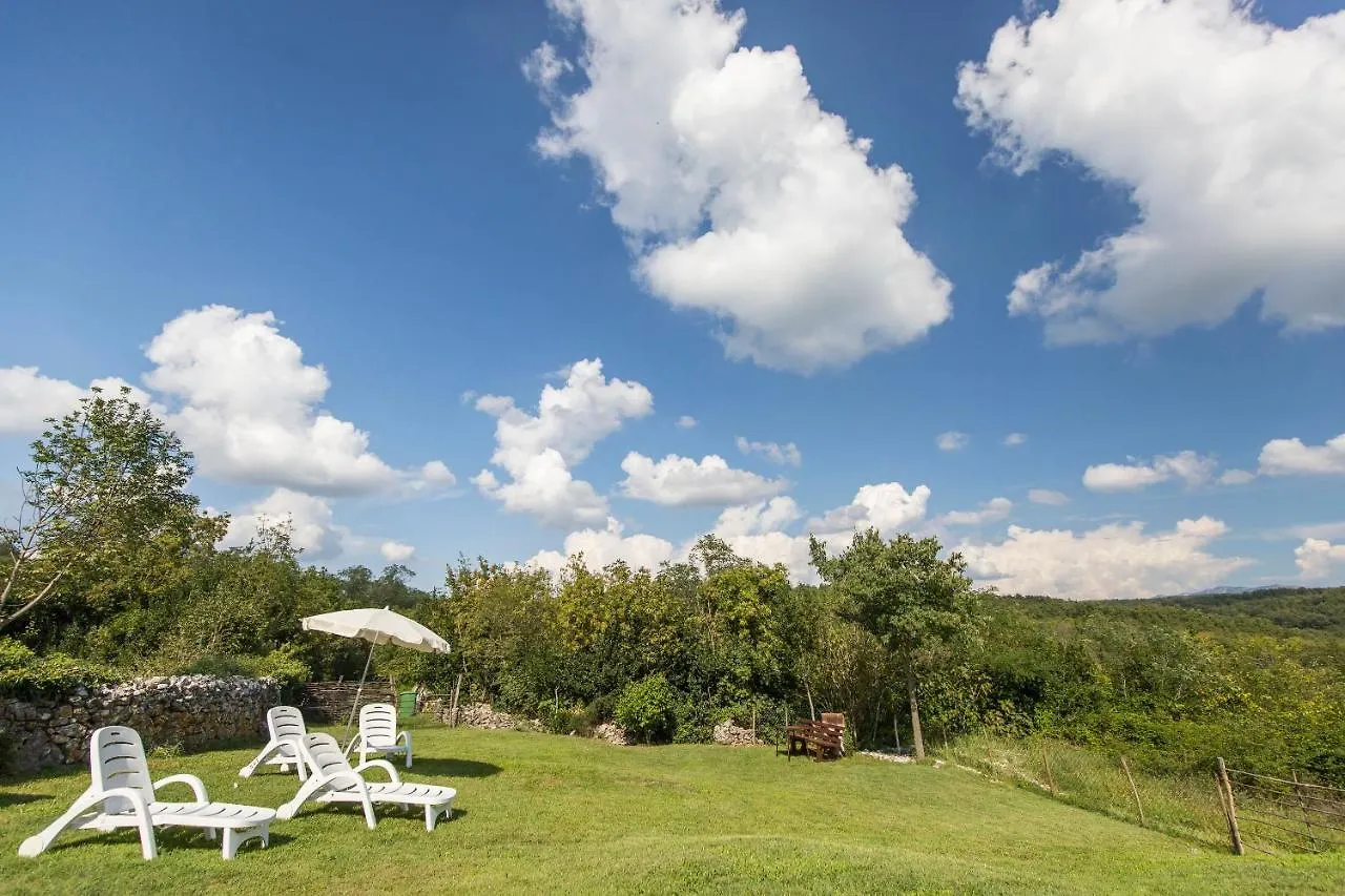 House Dean Holiday home Mali Turini